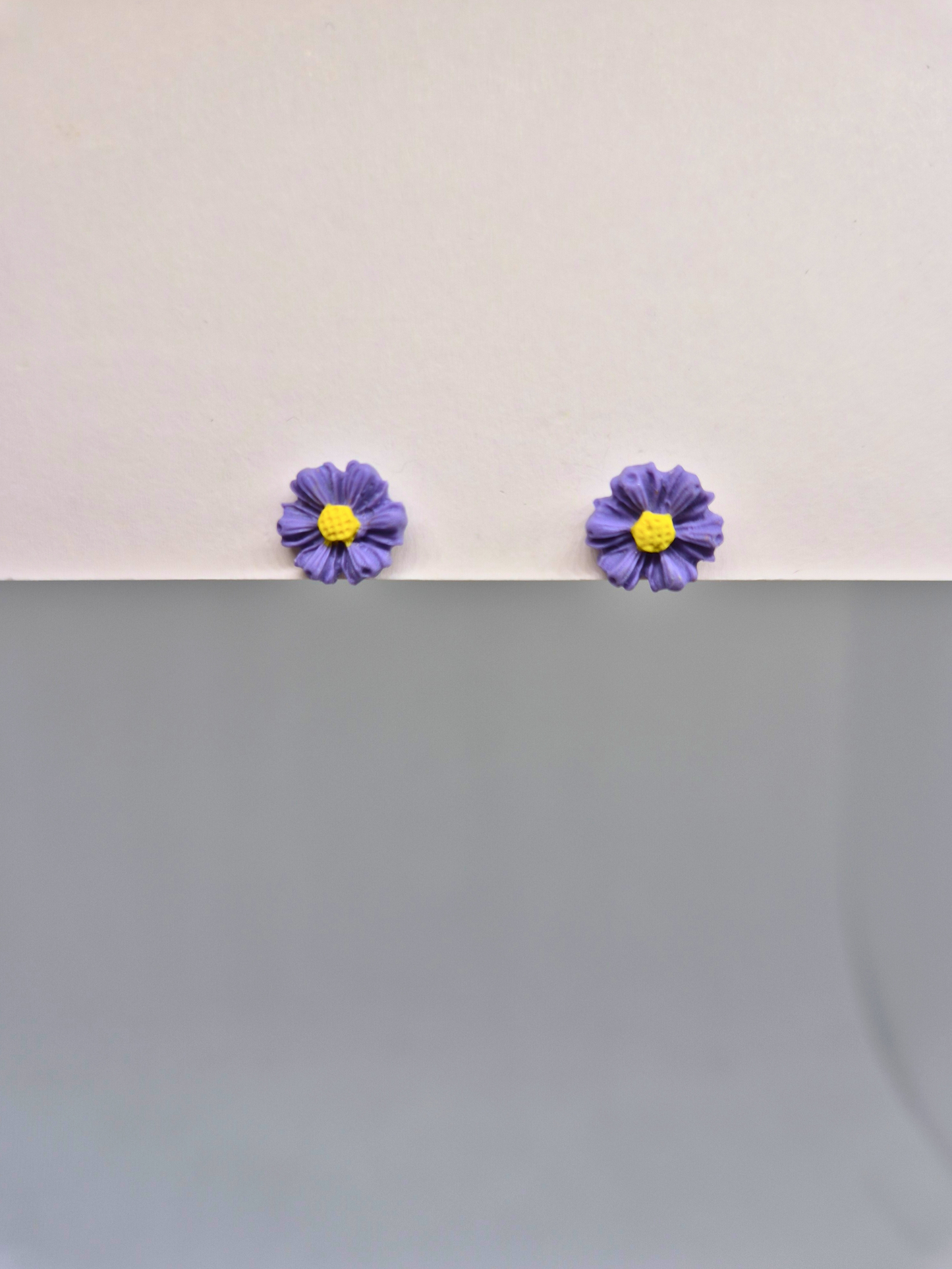MICRO BLOSSOM violetiniai auskarai