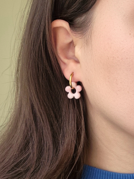 PINK SHIMMER gėlytės formos auskarai