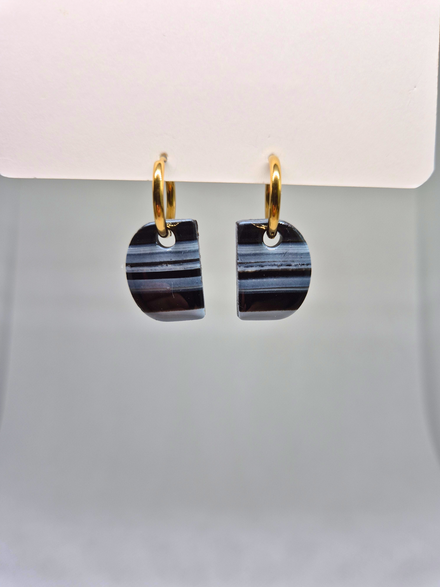 BLACK&WHITE pusmėnulio formos auskarai