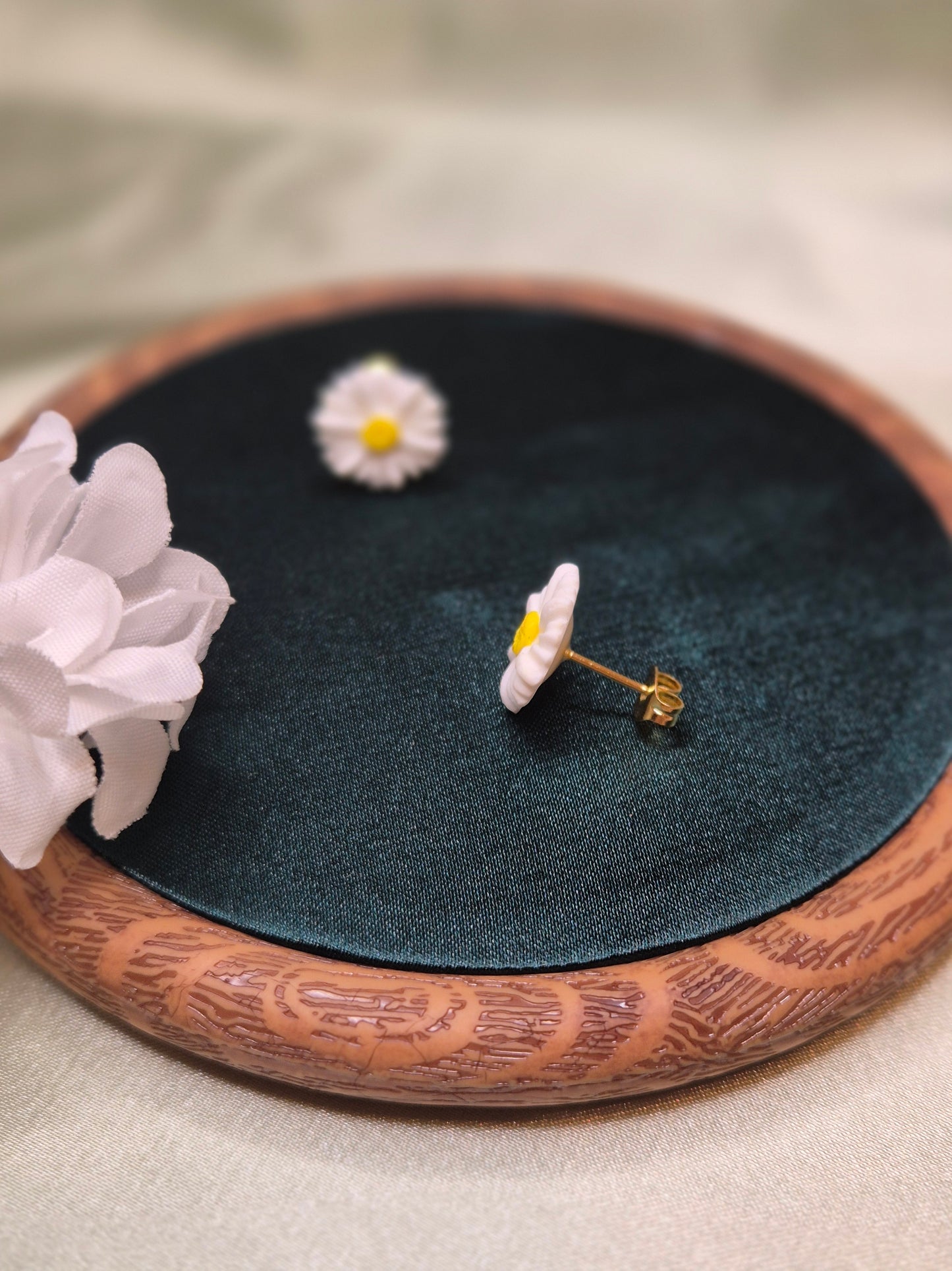 MINI BLOSSOM balti auskarai
