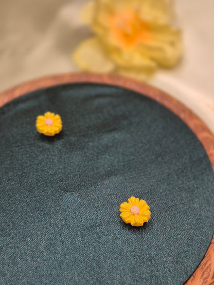 MICRO BLOSSOM geltoni auskarai